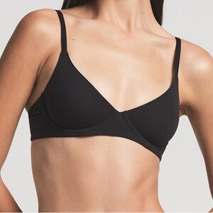 SKIMS UNLINED BUTTER SOFT UNDERWIRE BRA ❤️NWT❤️IN STORES❤️